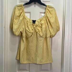 Soho Girls Womens Eyelet Puff Sleeve Babydoll Top Butter Yellow Blouse Size 1X